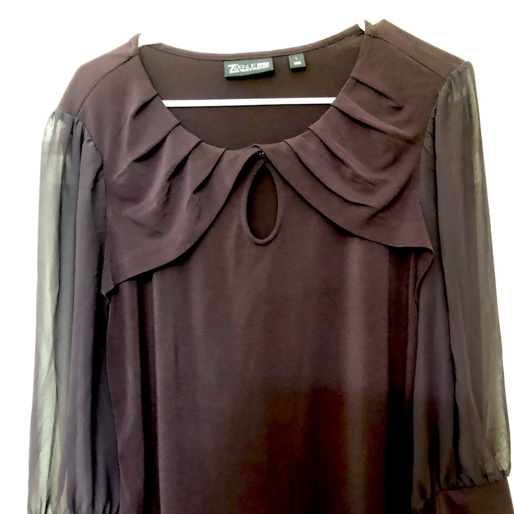 Women’s Large Wine colored blouse
